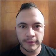 Profesor de filosofía, ofrece clases de historia de la filosofía y pensamiento filosófico. Asimismo, leer y escribir de manera adecuada con pensamiento crítico